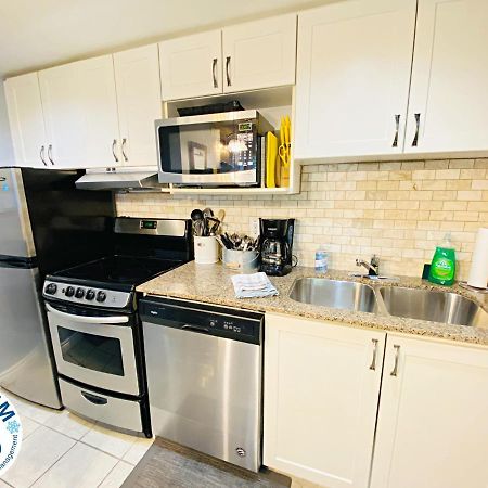 Slopeside Blue Mountain Condo - Wifi, Linens/Towels, Ski In/Out 블루마운틴 외부 사진
